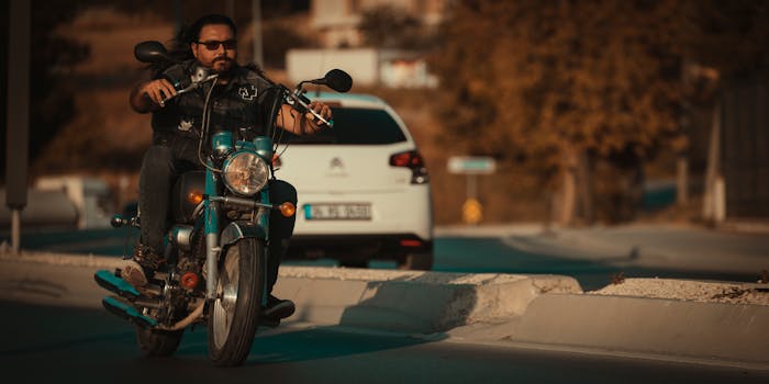 Unplugged Freedom: Your Essential Guide to Top-Rated Power Banks for Traveling